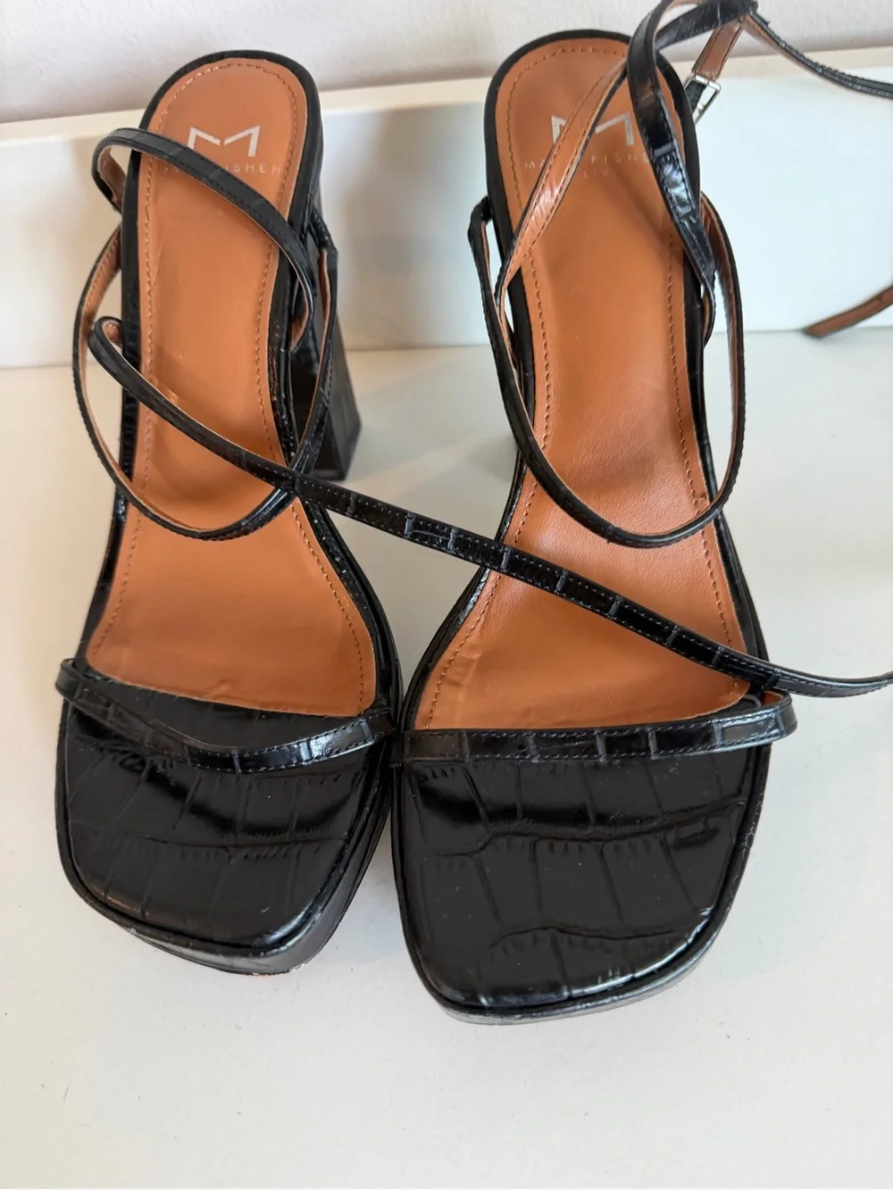 Black‎ Strappy Square-Toe Heels Marc